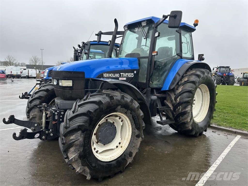 New Holland TM165 Tractores