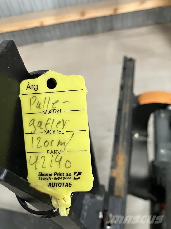  PALLEGAFLER Cargadoras y excavadoras frontales