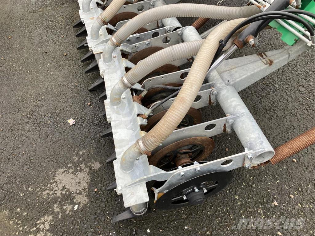 Samson TD 12 Pulverizadoras de fertilizante