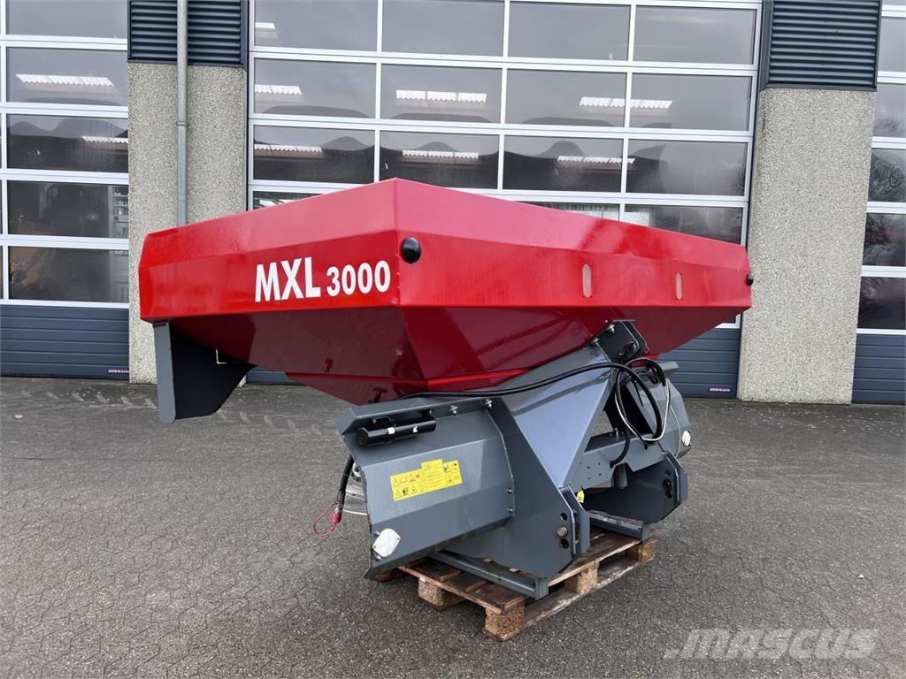 Unia MXL3000 Pulverizadoras de fertilizante