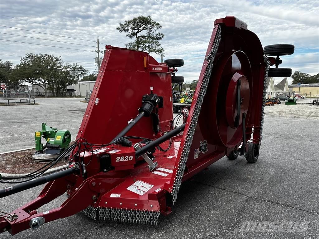 Bush Hog 2820 Desmenuzadoras, cortadoras y desenrolladoras de pacas