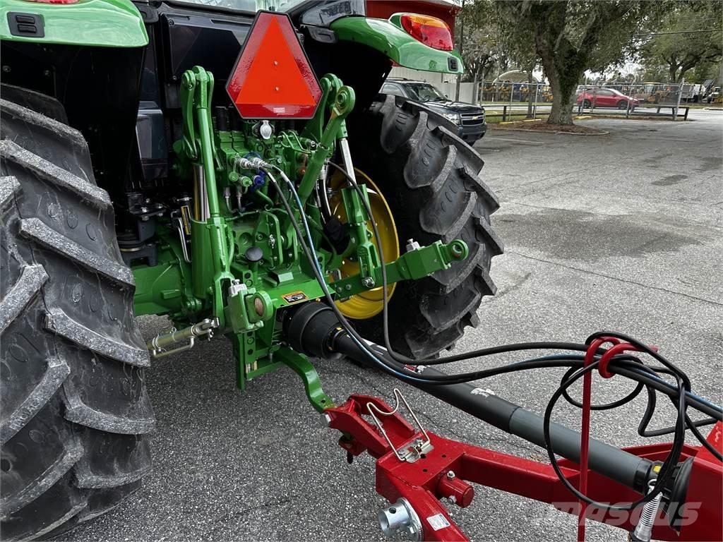 Bush Hog 2820 Desmenuzadoras, cortadoras y desenrolladoras de pacas