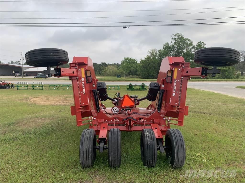 Bush Hog 4115 Desmenuzadoras, cortadoras y desenrolladoras de pacas