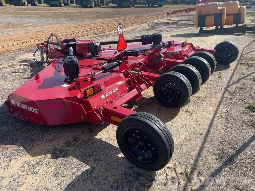 Bush Hog 4115R Desmenuzadoras, cortadoras y desenrolladoras de pacas