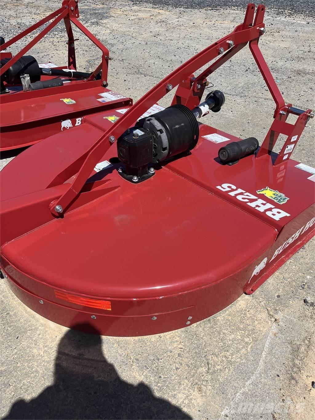 Bush Hog BH215 Desmenuzadoras, cortadoras y desenrolladoras de pacas
