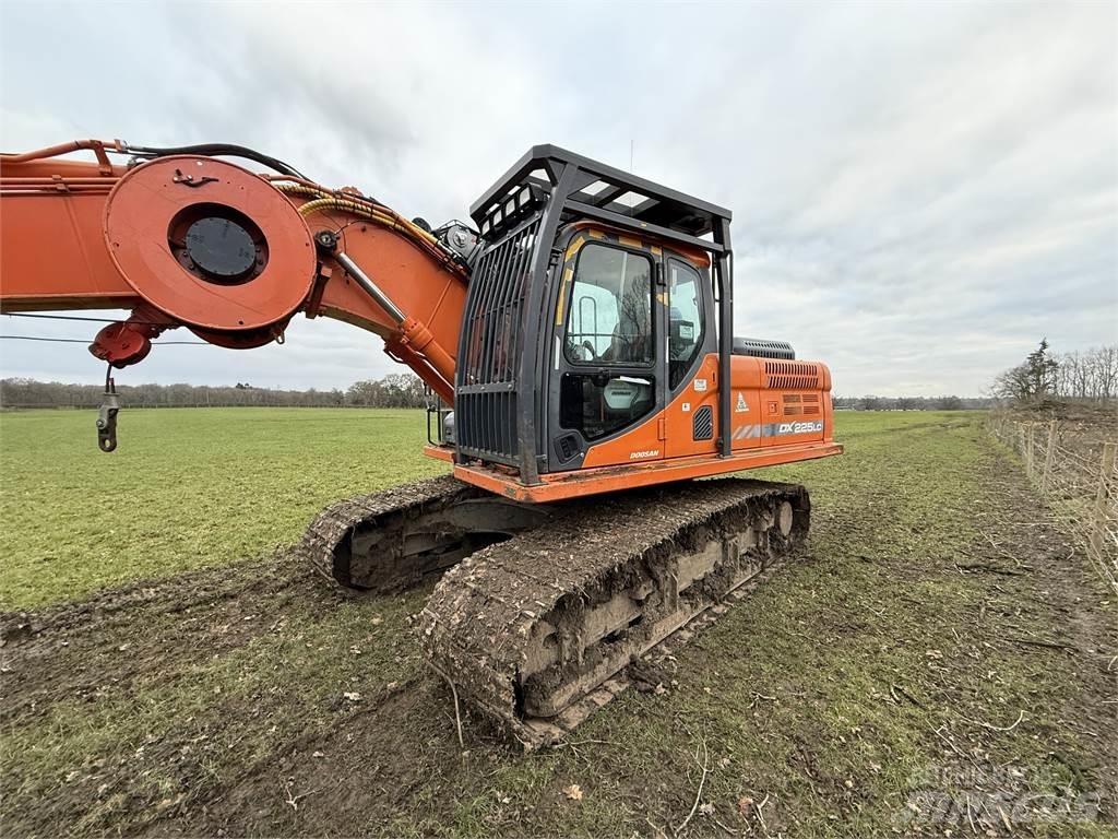 Doosan 225 Excavadoras