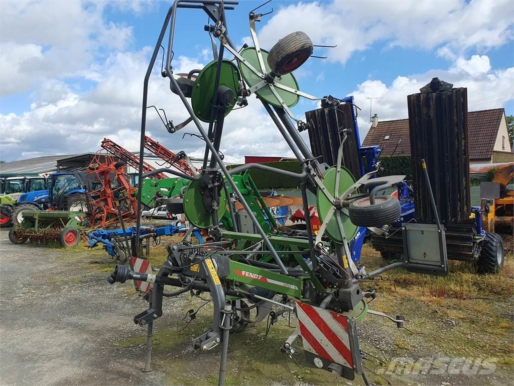 Fendt LOTUS 770 Rastrilladoras y rastrilladoras giratorias