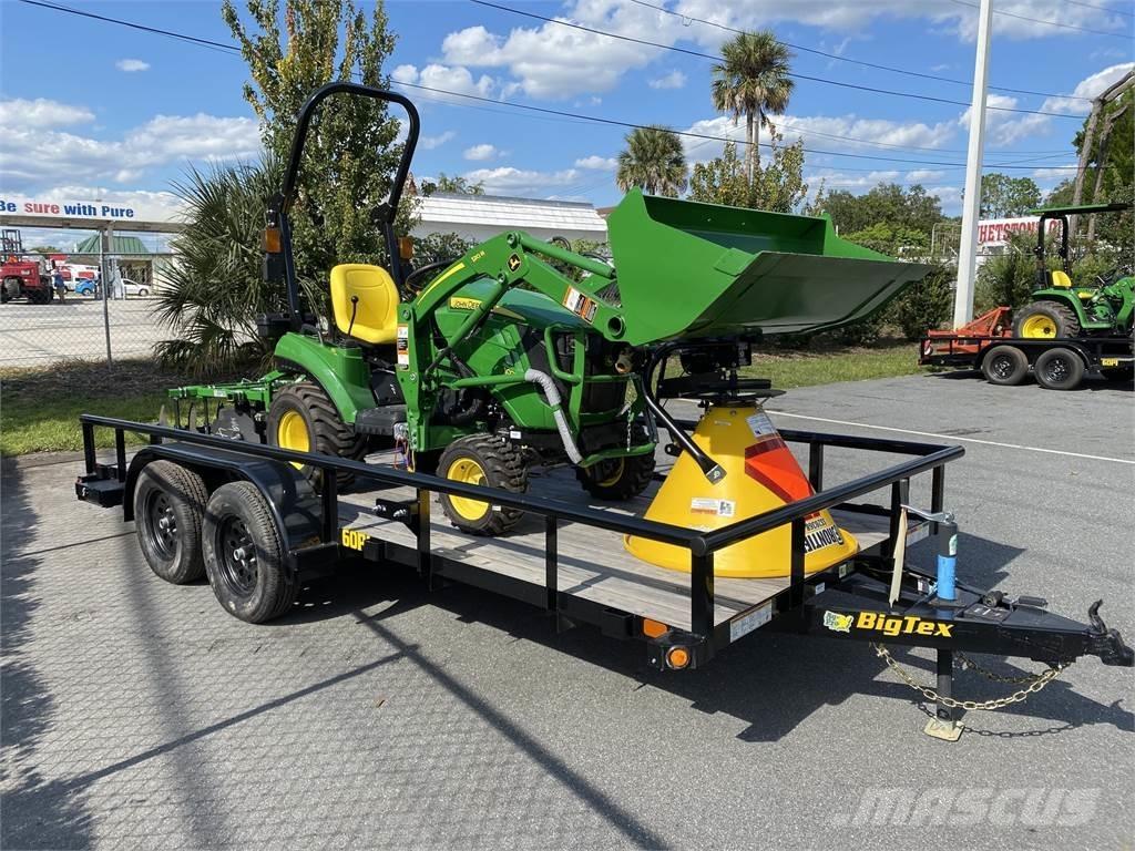 John Deere 1023E Tractores compactos