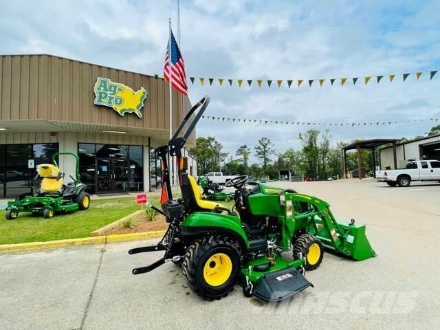 John Deere 1023E Tractores compactos