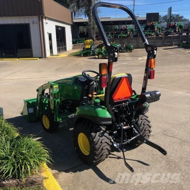 John Deere 1023E Tractores compactos