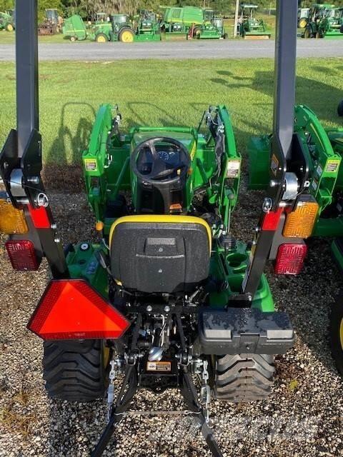 John Deere 1023E Tractores compactos