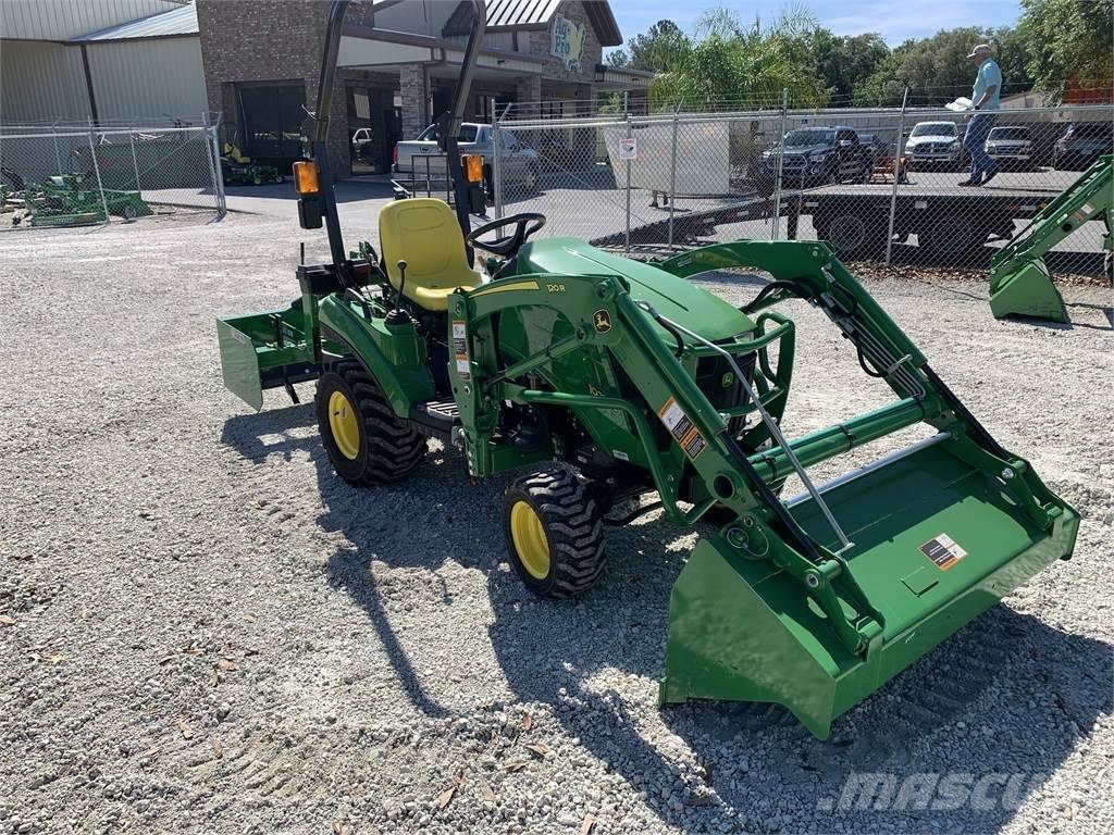 John Deere 1023E Tractores compactos
