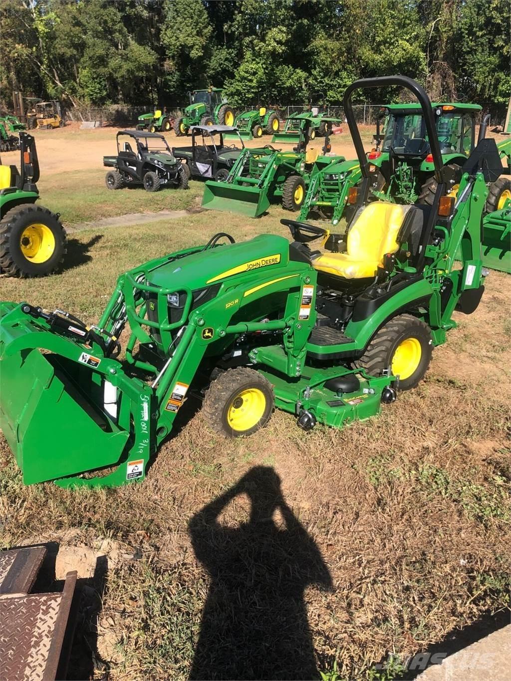 John Deere 1025R Tractores compactos
