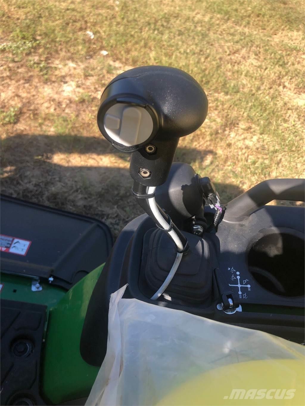 John Deere 1025R Tractores compactos