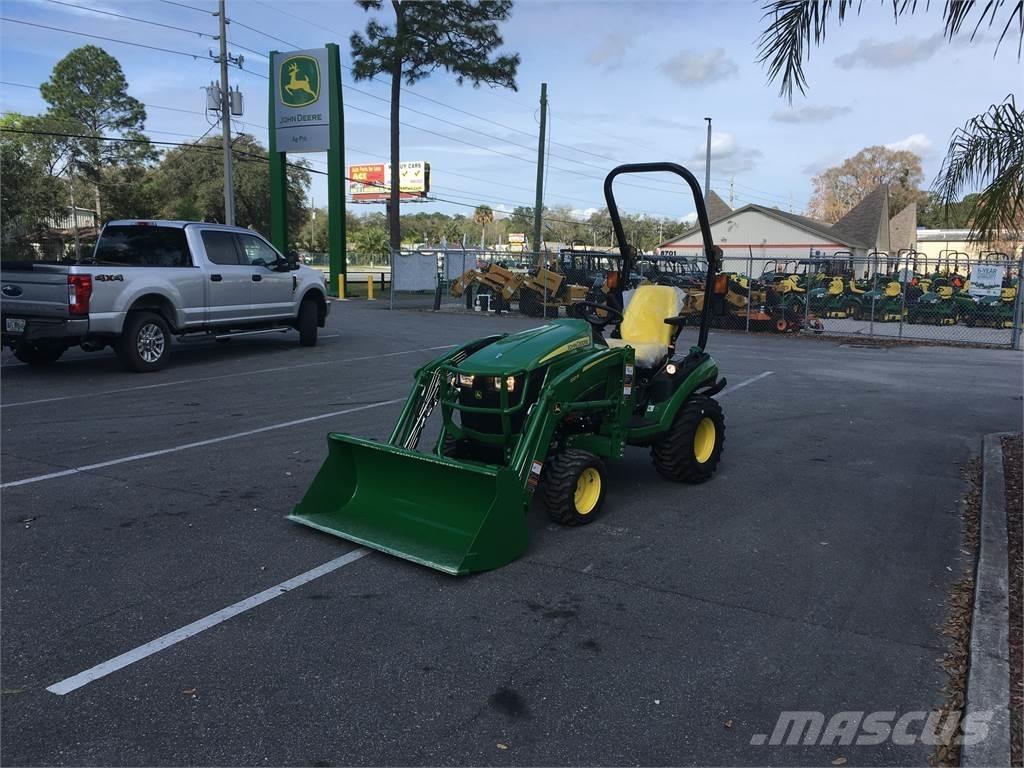 John Deere 1025R Tractores compactos