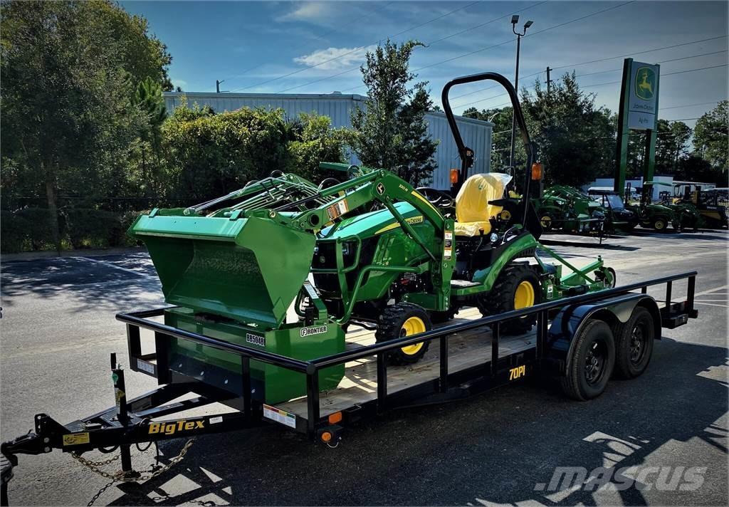 John Deere 1025R Tractores compactos