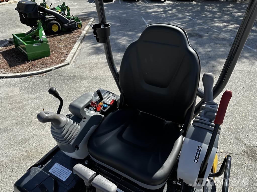 John Deere 17 P Miniexcavadoras