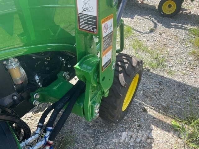 John Deere 2025R Tractores compactos