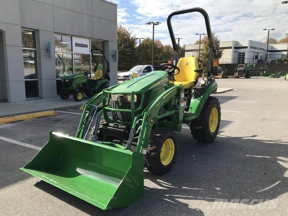 John Deere 2025R Tractores compactos
