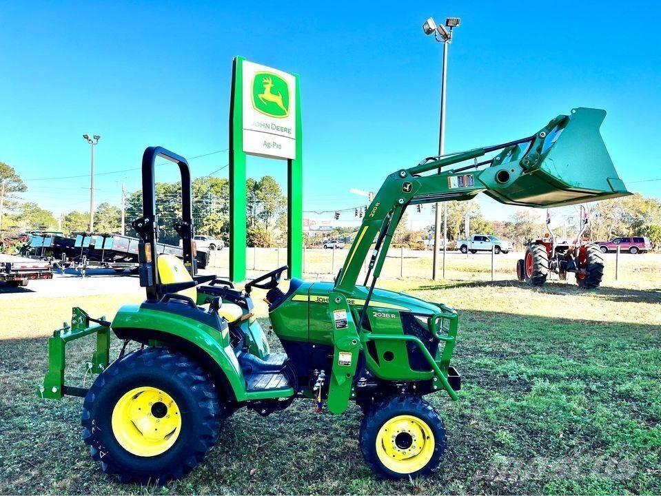 John Deere 2038R Tractores compactos