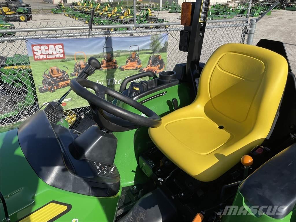 John Deere 3032E Tractores compactos