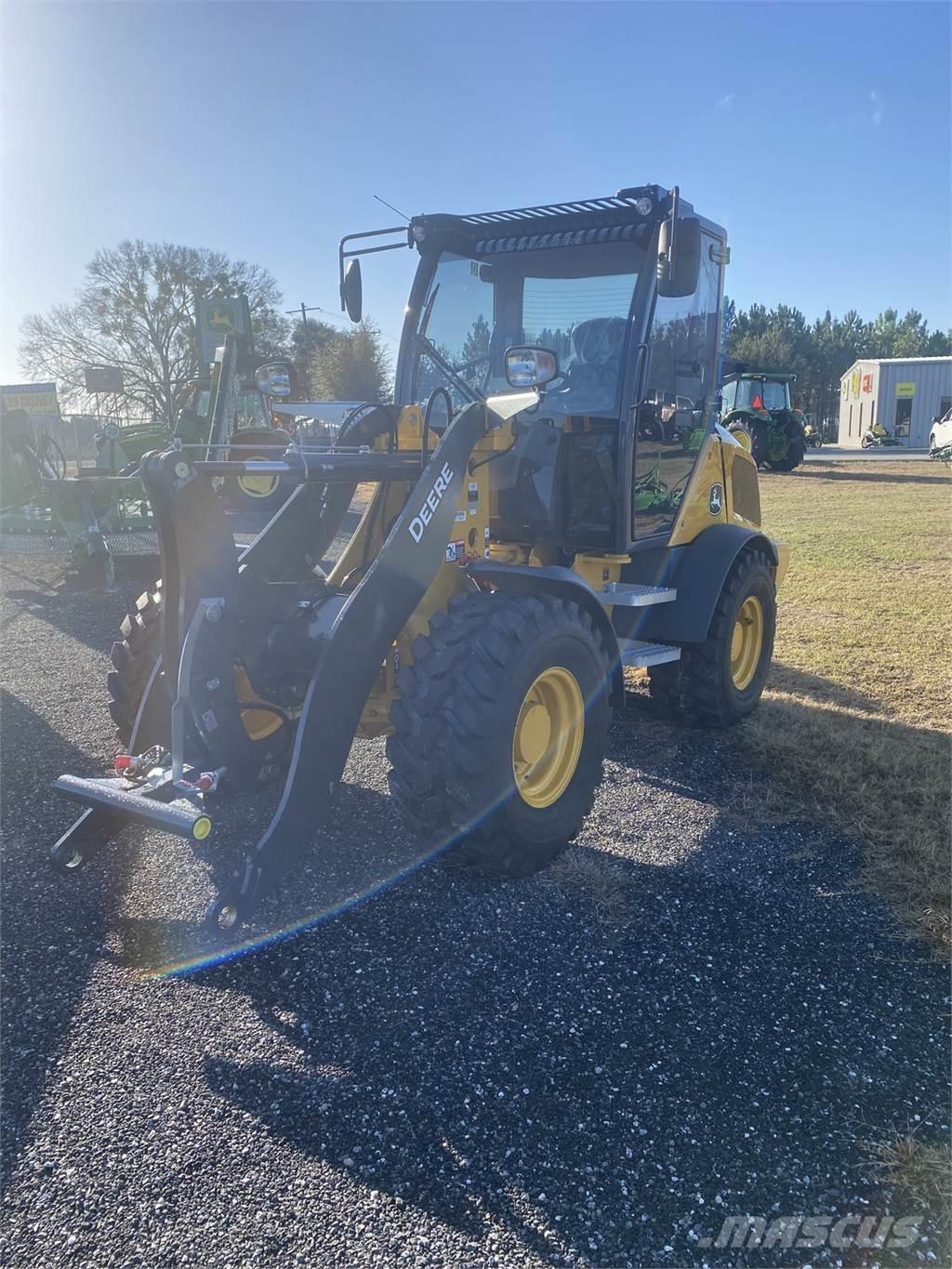 John Deere 304 G Minicargadoras