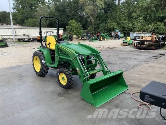 John Deere 3046R Tractores