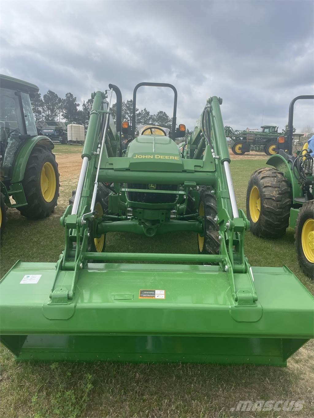 John Deere 5060E Tractores