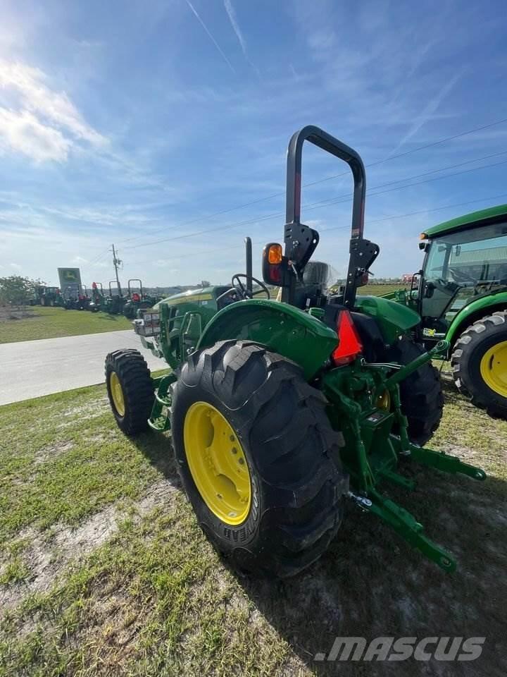 John Deere 5060E Tractores