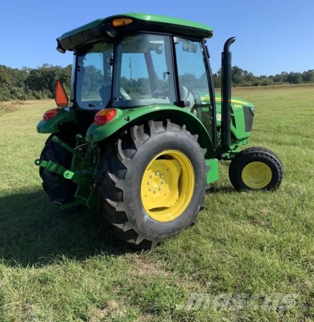 John Deere 5075E Tractores
