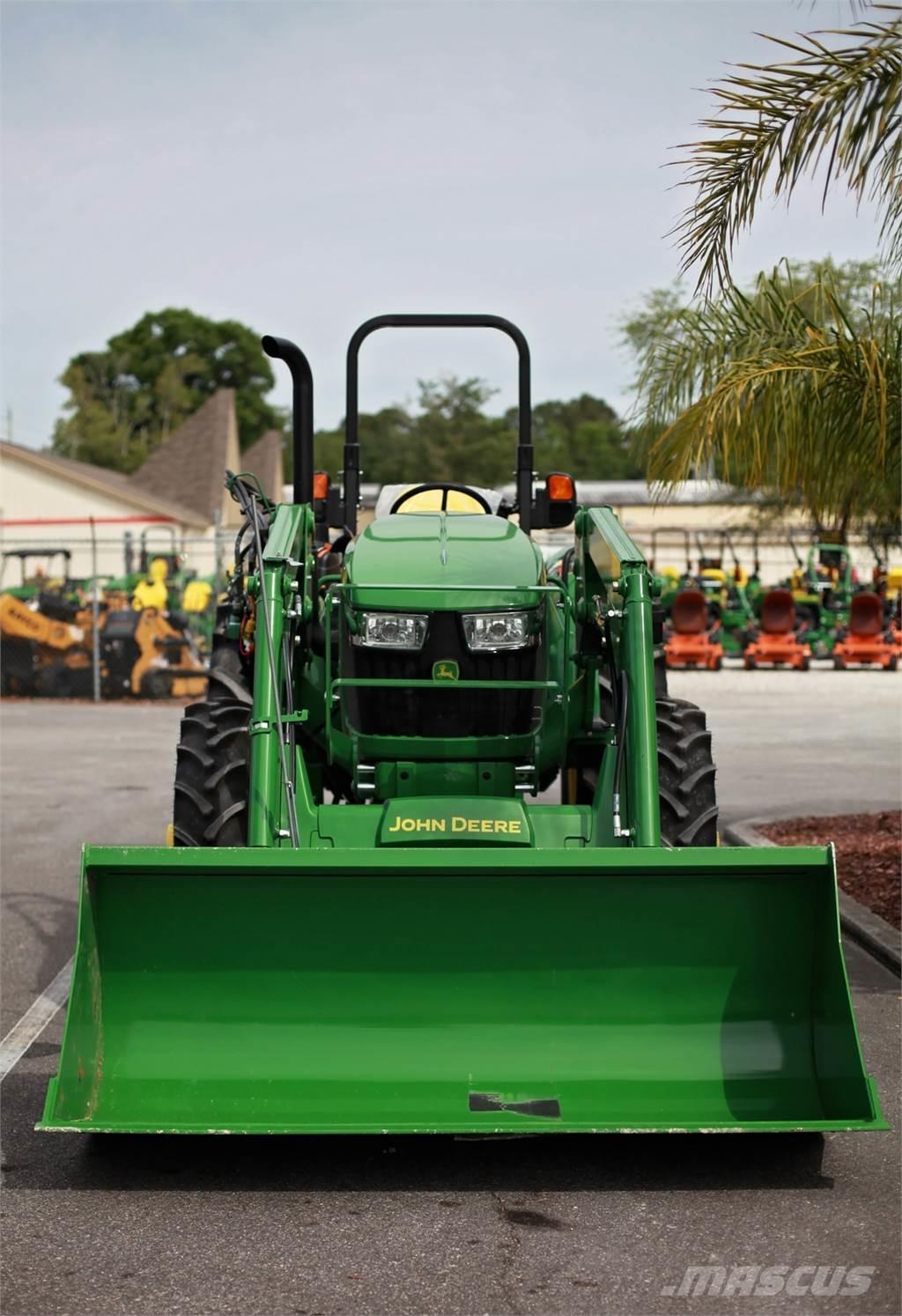 John Deere 5075E Tractores