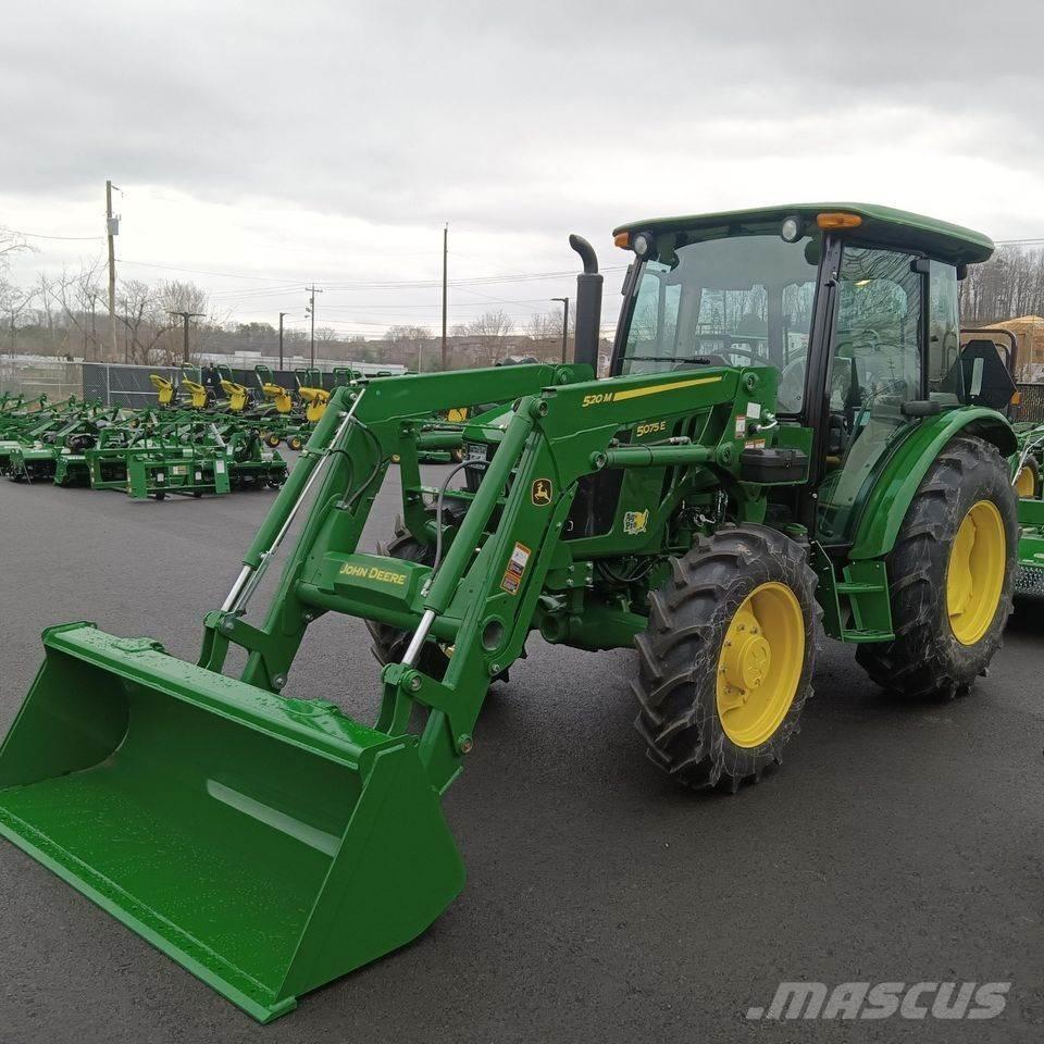 John Deere 5075E Tractores