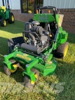 John Deere 636M Tractores corta-césped