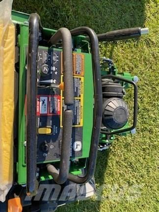 John Deere 636M Tractores corta-césped