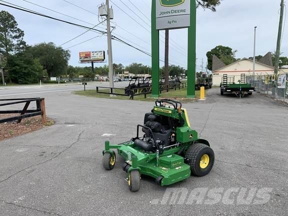 John Deere 652R Tractores corta-césped