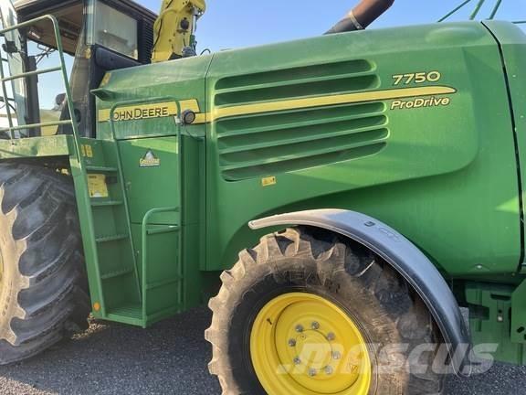 John Deere 7750 Cosechadoras de forraje