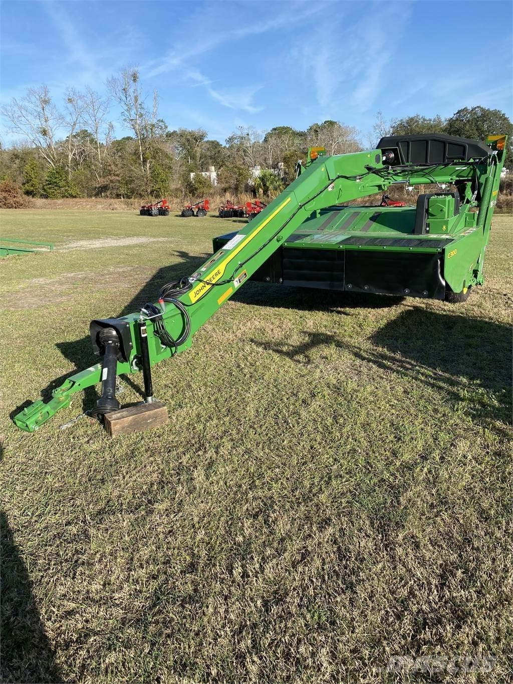 John Deere C300 Segadoras acondicionadoras