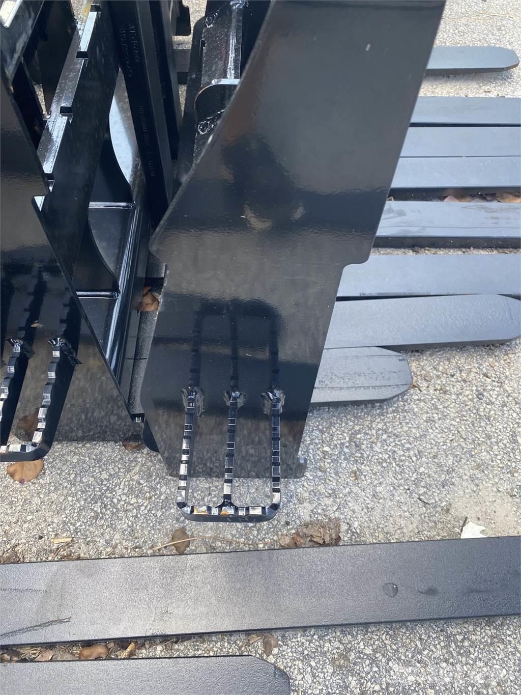 John Deere P48 Otros