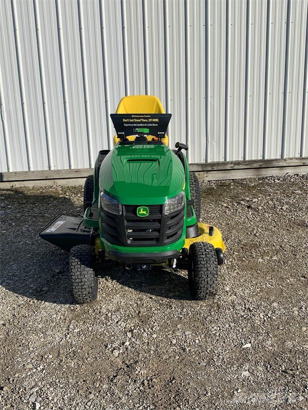 John Deere S120 Tractores corta-césped
