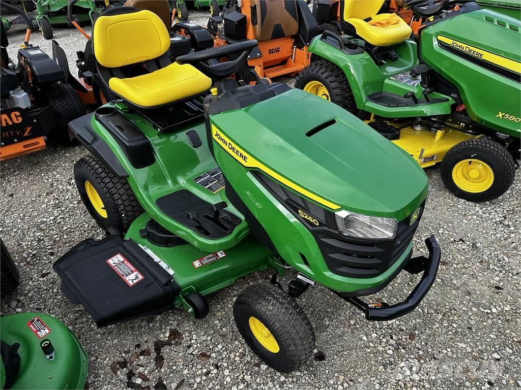 John Deere S240 Tractores compactos