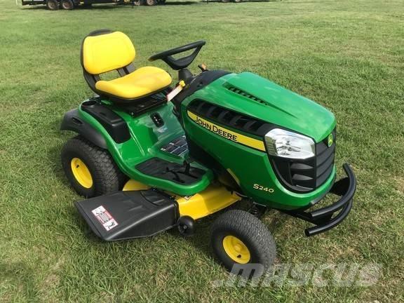 John Deere S240 Tractores compactos