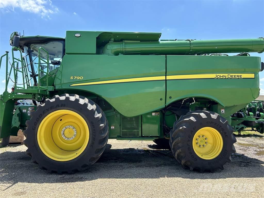 John Deere S790 Cosechadoras combinadas