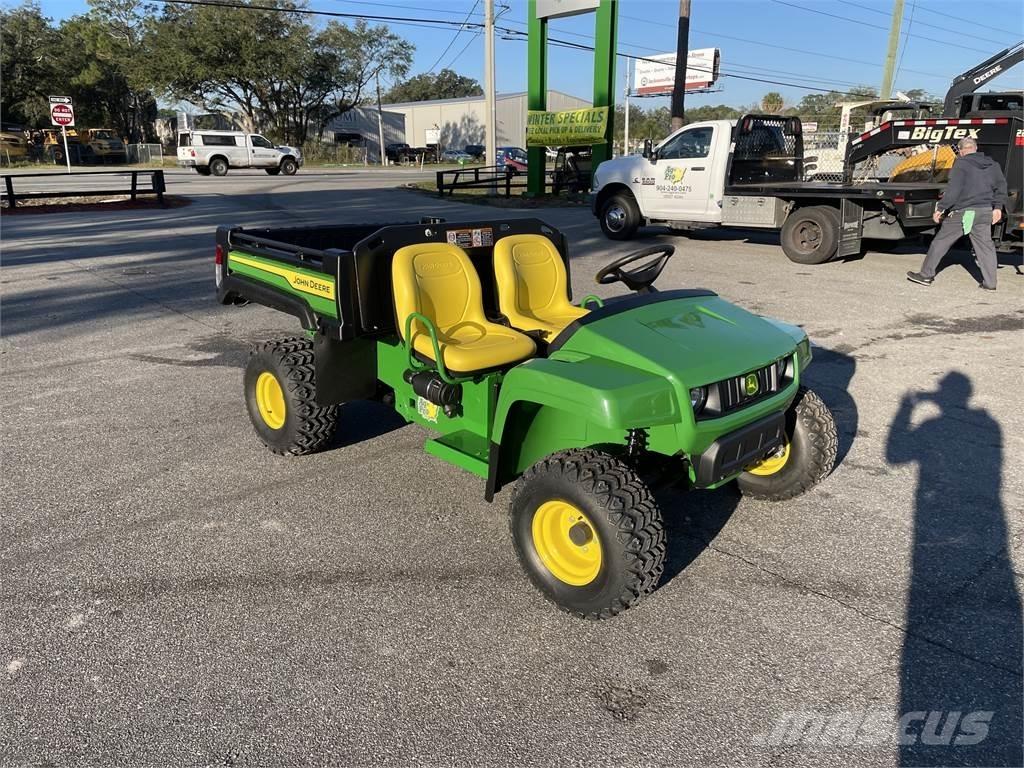 John Deere TX Maquinarias para servicios públicos