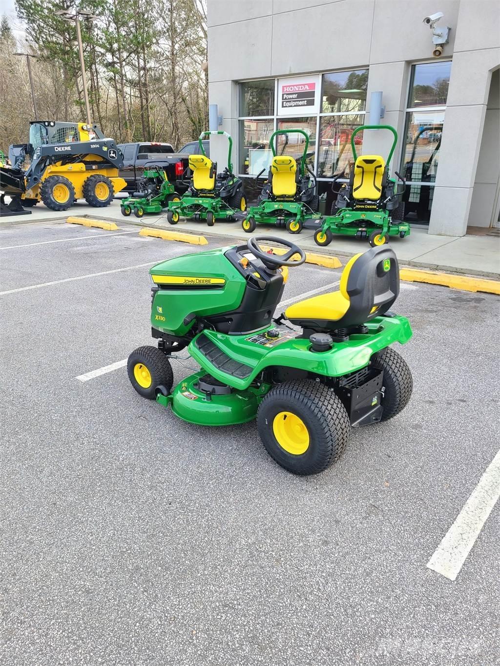 John Deere X330 Tractores compactos