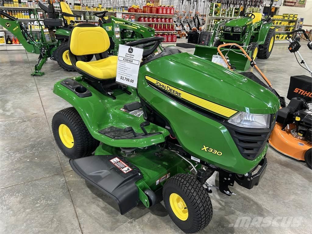 John Deere X330 Tractores compactos
