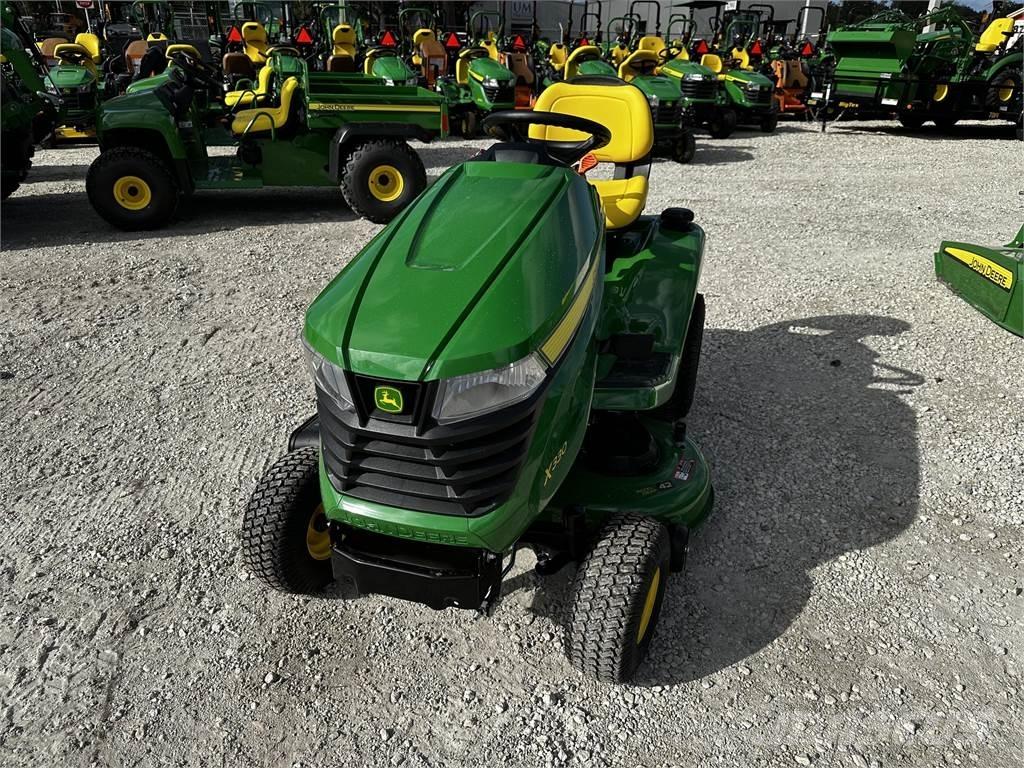 John Deere X330 Tractores compactos
