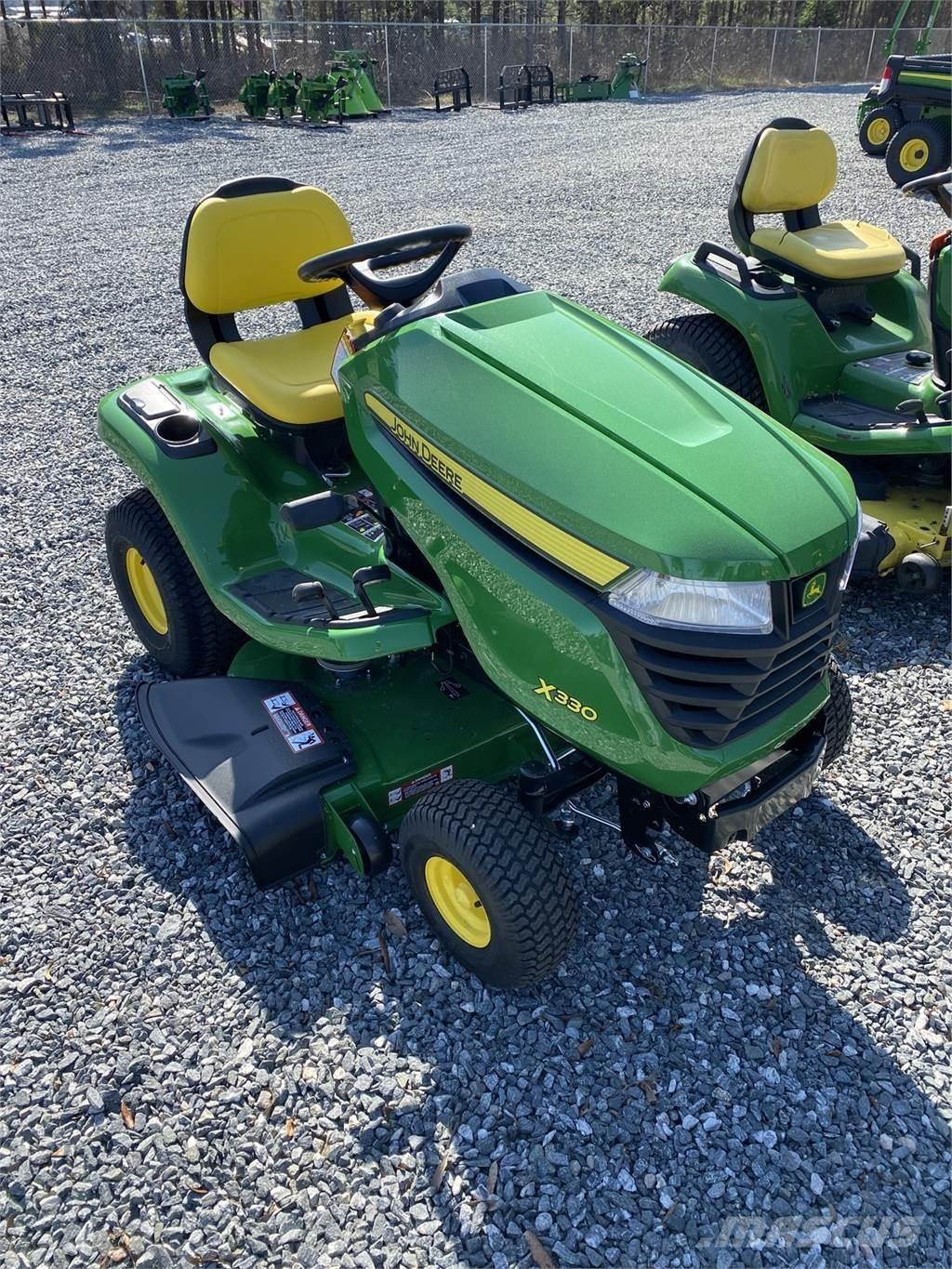 John Deere X330 Tractores compactos