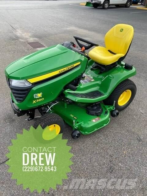 John Deere X380 Tractores compactos