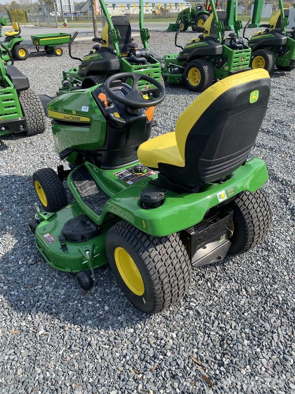 John Deere X380 Tractores compactos
