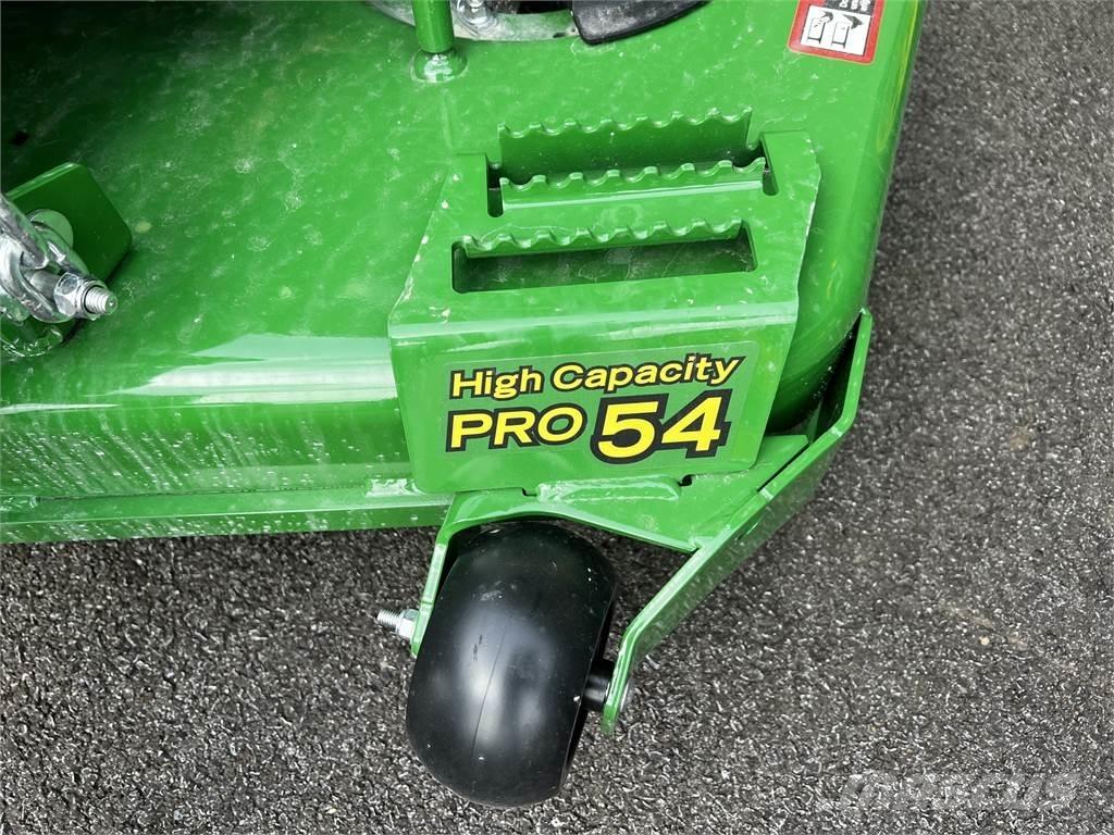 John Deere Z720E Segadoras profesionales